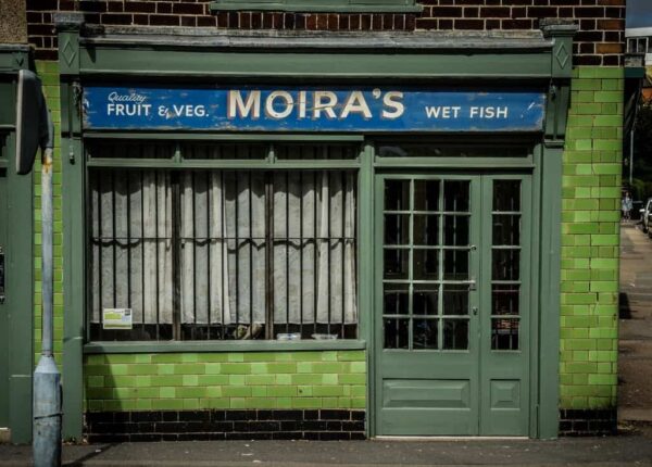 Moira's, photographed by Vici MacDonald at Shopfrontelegy