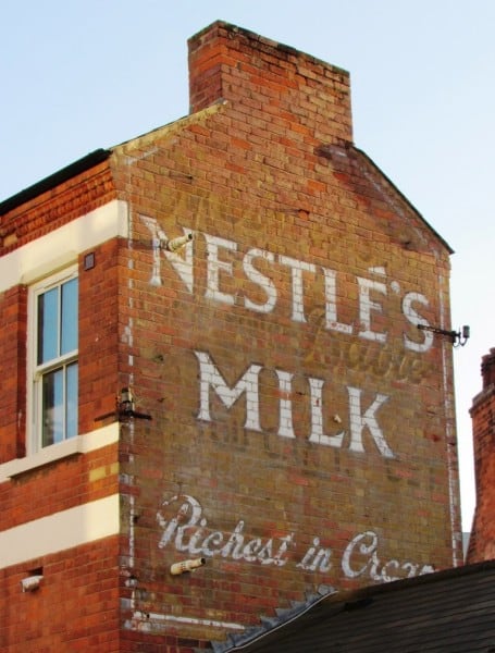 Perhaps the most famous and prominent of the city's ghostsigns is this one for Nestle. The sun was just setting when I snapped it.