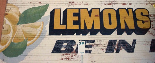 Painted sign with Lemons
