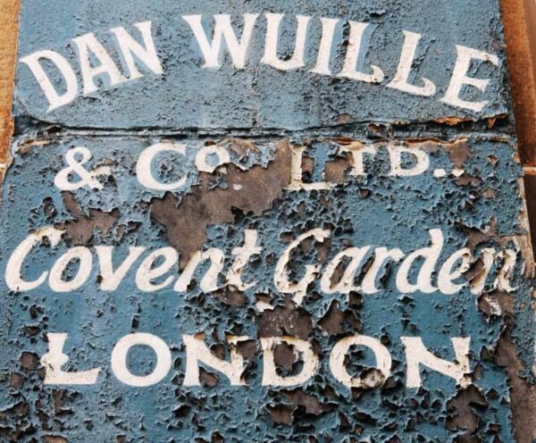 Painted lettering for Dan Wuille & Co